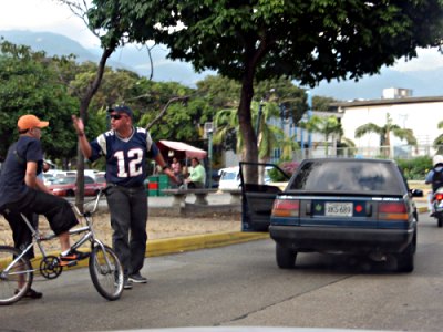 de la serie ‘un paseo por sabana grande’ (escenas de la hermosa Caracas)